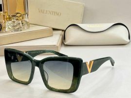 Picture of Valentino Sunglasses _SKUfw47394464fw